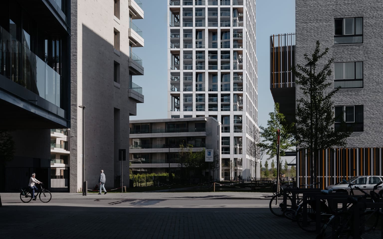 Sustainability <br> High-rise <br> Community